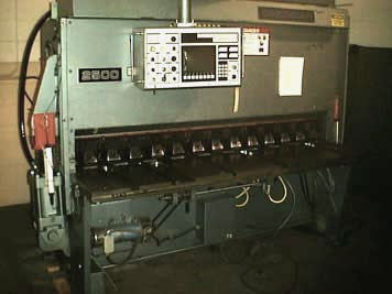 Cincinnati Mdl 1350X6 Shearing Center